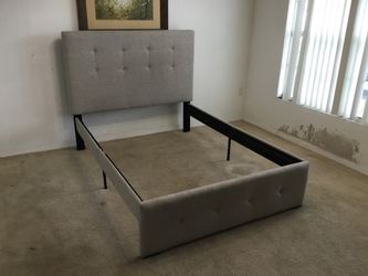 Gray Upholstered Full Size Bed