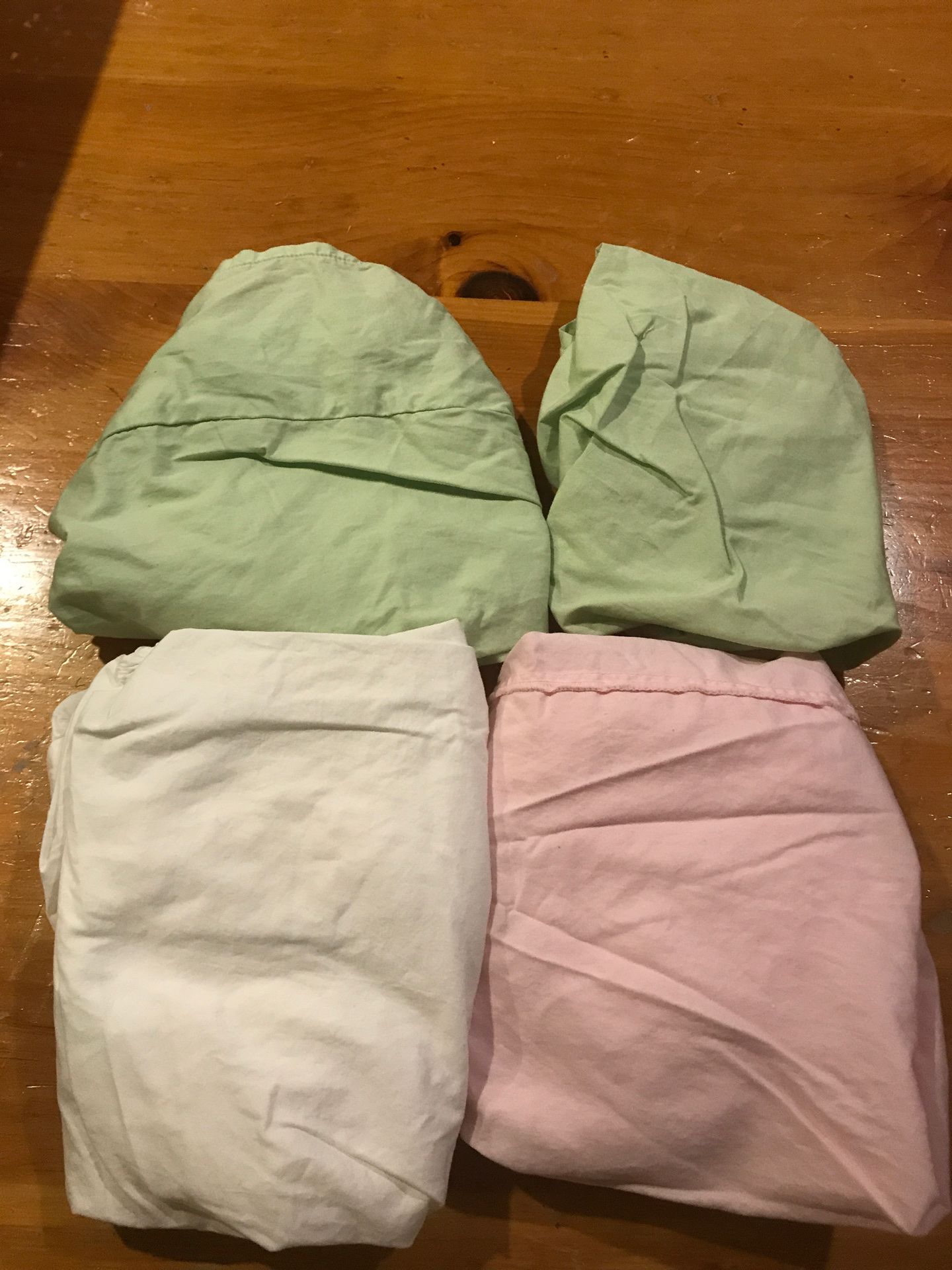 4 Bassinet sheets