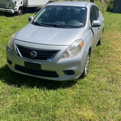 2012 Nissan Versa