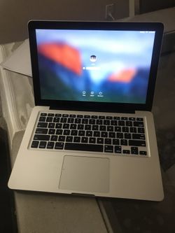 2011 MacBook Pro 13 2.66Ghz 4GB RAM 320GB Hard drive