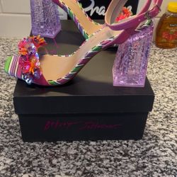 Betsy Johnson Shoes 