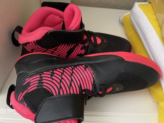 Hot Pink Team Hustle Nike