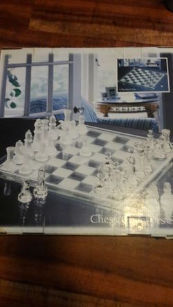 Checkers set