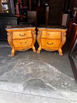 NIGHTSTAND SET 🧡🧡