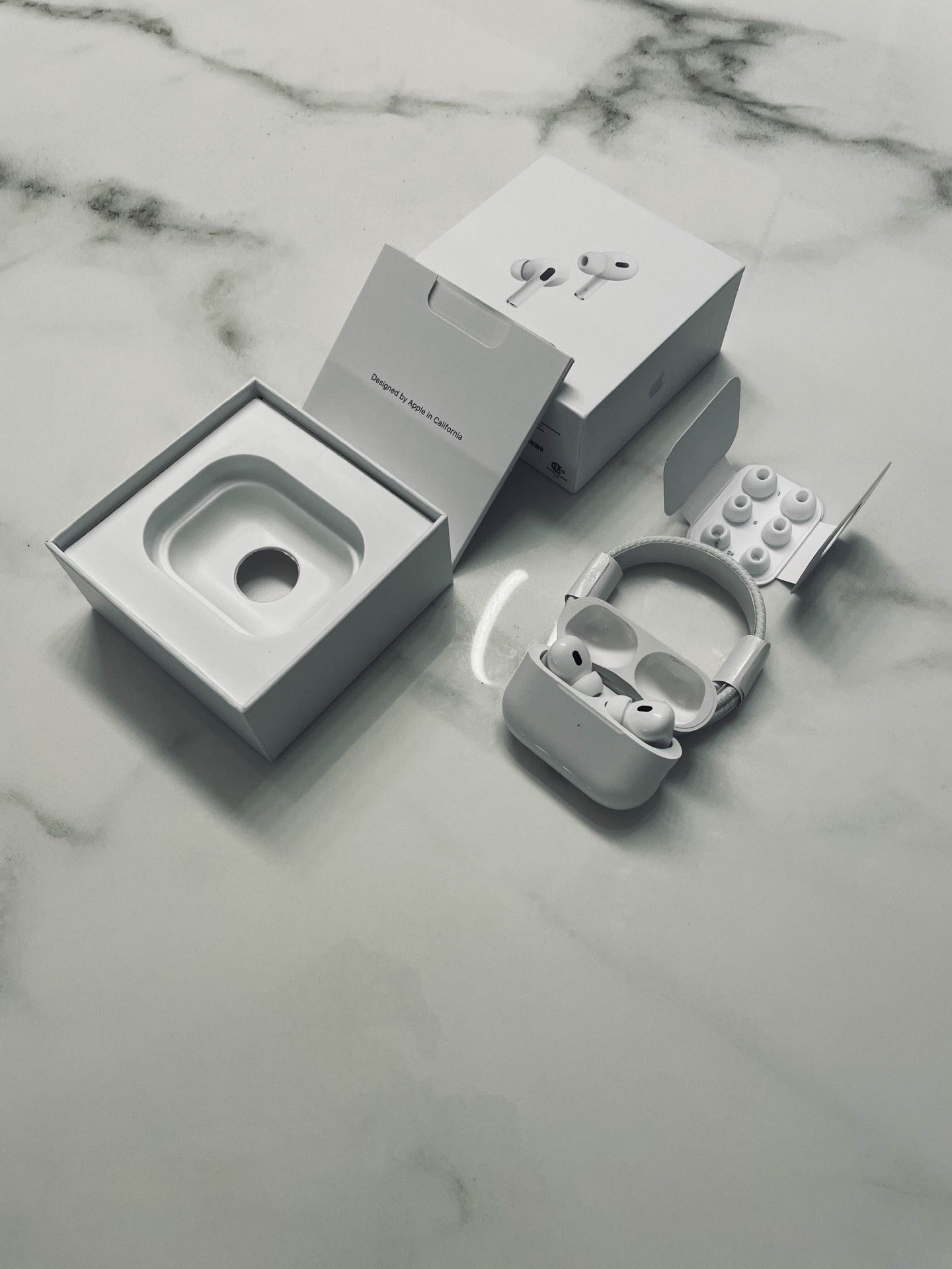 Apple AirPods 3rd Generation Wireless In-Ear Headset - White w/ ANCu