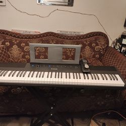 Donner Dep-45 Keyboard Piano With Stand