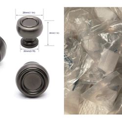 Brand New Round Solid Cabinet Knobs Pearl Grey(cash & Pick Up Only)