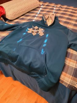 UnderArmour Long Sleeve Hoodie