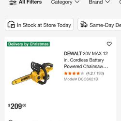 Saw By Dewalt 
