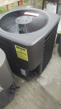 Air conditioner condensing unit