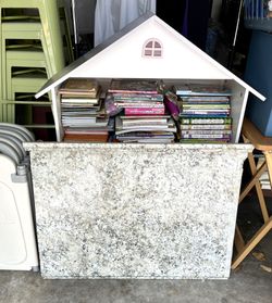 Granite look laminate countertop with full wrap over edge and integrated backsplash