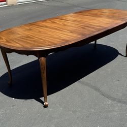 French provincial - table