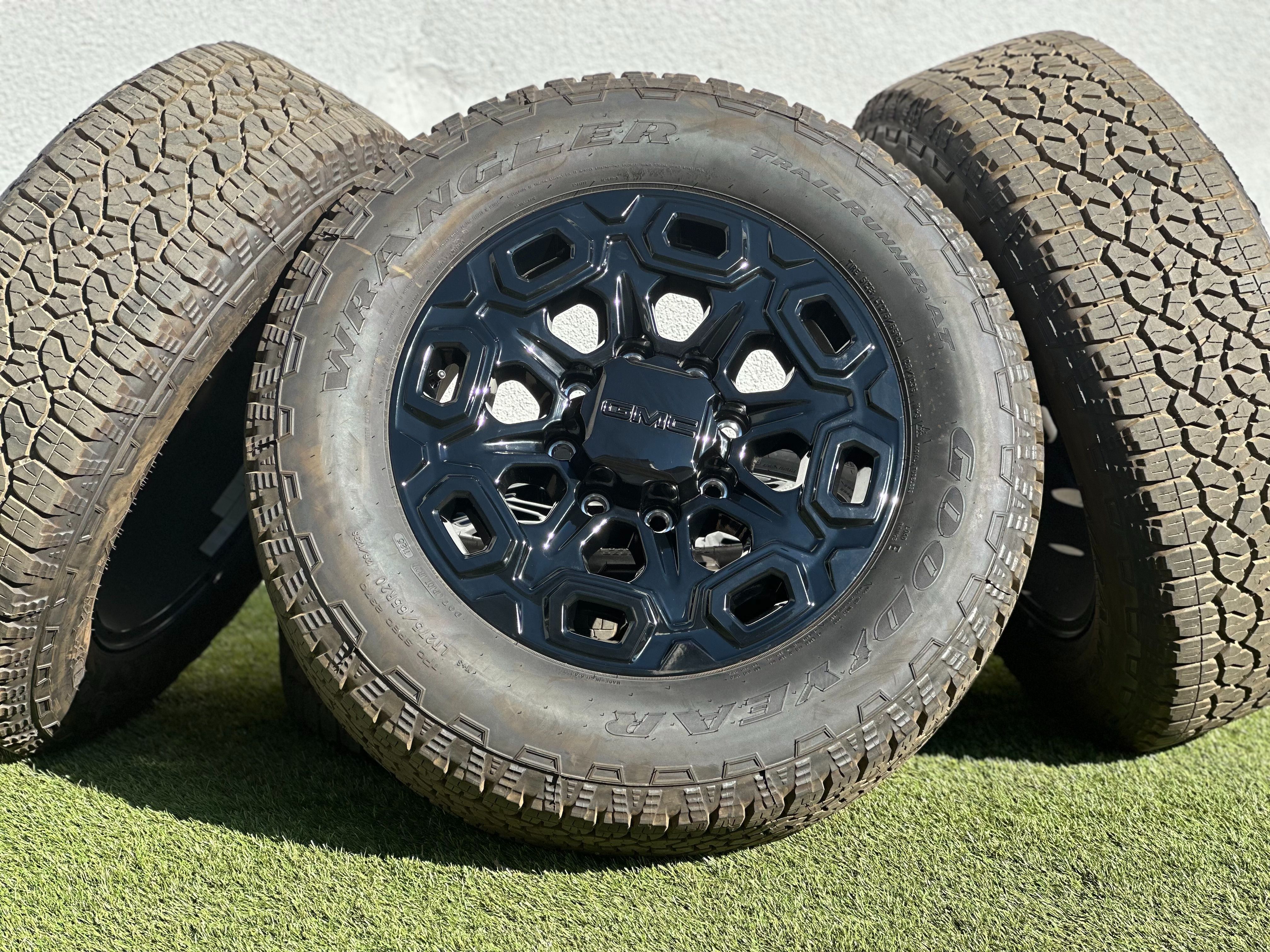 NEW 20” GMC AT4X Wheels OEM 8x180 Chevy Silverado 2500 Rims GMC Sierra 3500 Tires 275/65R20 A/T AT4