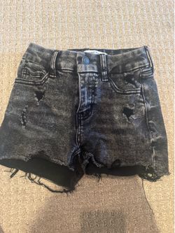 Girls shorts size 8
