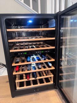 Frigidaire wine refrigerator