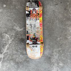 used complete skateboard