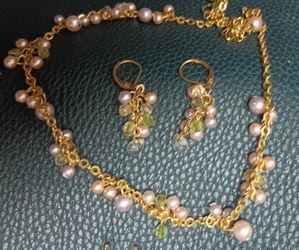 Cookie Lee Gold tone Faux Pink /Peach Pearls and beige/green Crystals Necklace & Earrings Set