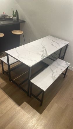 Dining room table