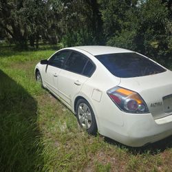 Altima For Sale 2.5 S Trade For Dirtbike Or Motorcycle 