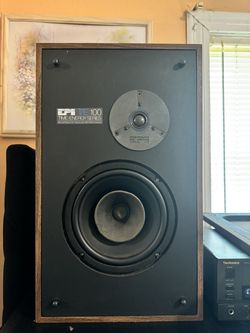 EPI T/E 100 Speakers