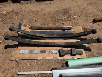 2017-2022 Ford F-250 Super Duty Stock Rear Leaf Spring Assembly - OEM Take-offs