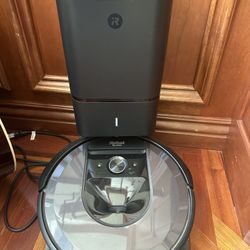 Roomba I7