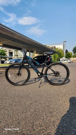 Schwinn 29-in. Boundary Unisex Electric Mountain Bike for Adults, Black, 250w Ebike Motor