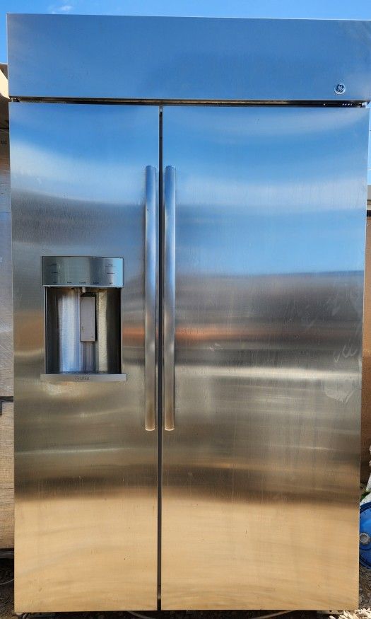 Ge Profile (Ge Monogram) 48 Inch Built In Refrigerator