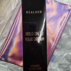 Realher Hold On To Your Dream Probiotic Setting Spray 