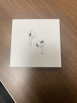 3rd Gen AirPod With Charging Case NEW 