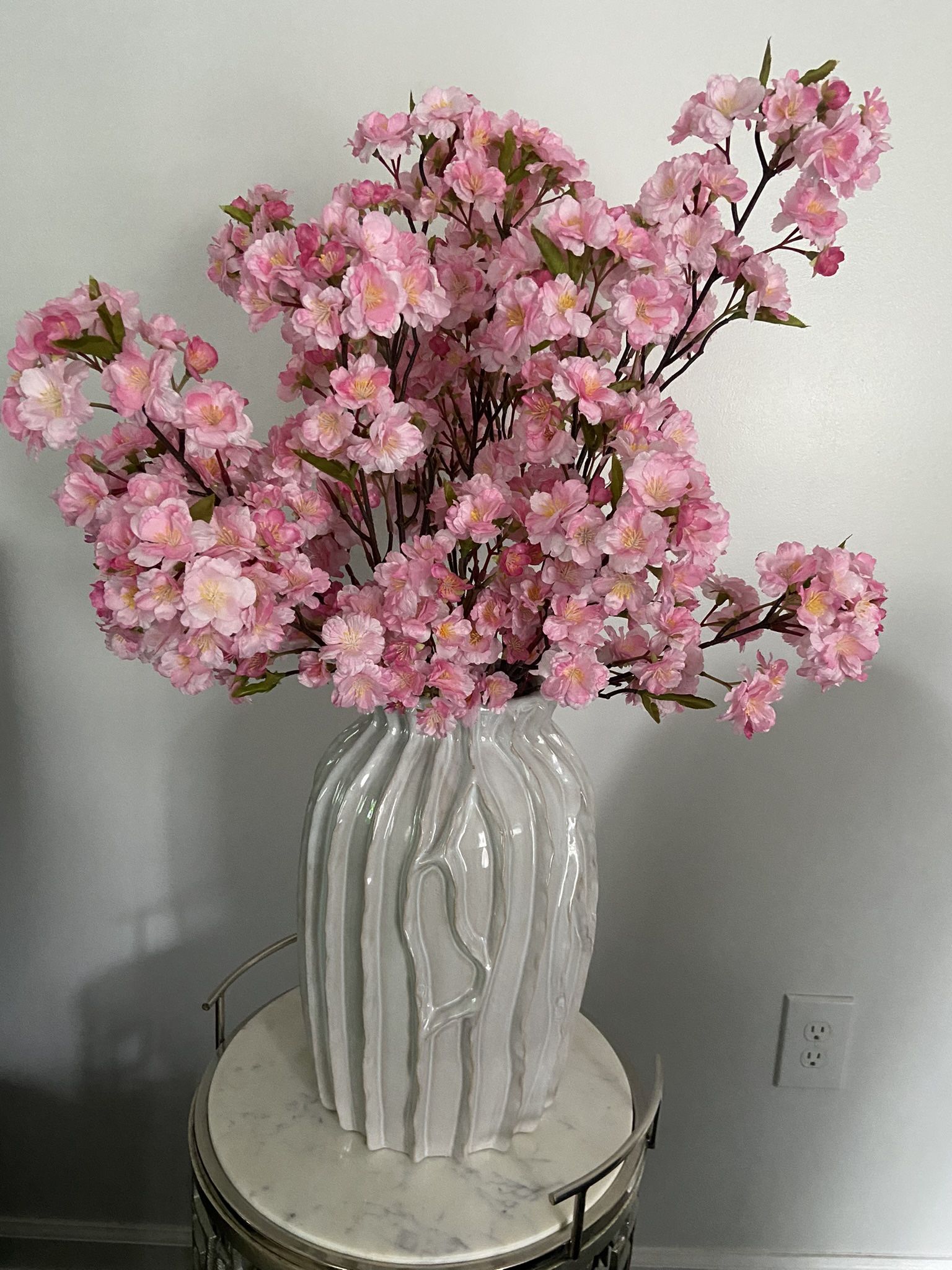 Beautiful Vases ( Flowers Is Not Included) Each $40