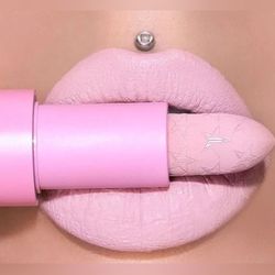 JEFFREE STAR Velvet Trap Lipstick Funeral Parlour Vegan Cruelty Free New In Box