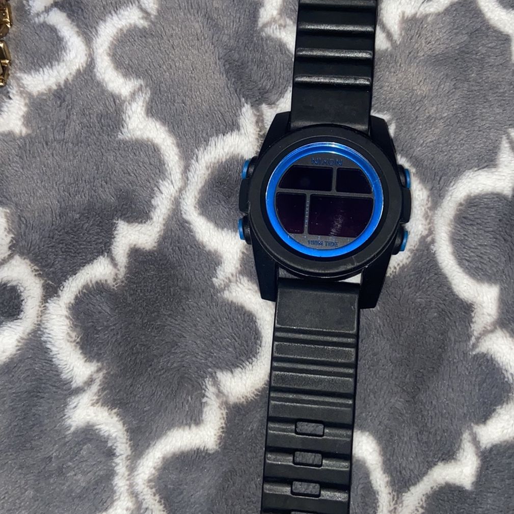 Nixon unit shop tide
