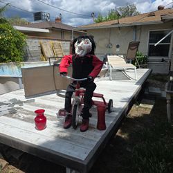 Jigsaw  With Tricycle 