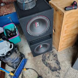 2 12" Mtx Subwoofers