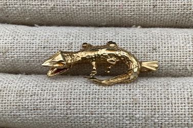 14K Gold Lizard Pendant