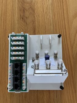 Leviton 47603-DP6 Compact Series: 1 x 4 Combo Bridged Phone and Data Board