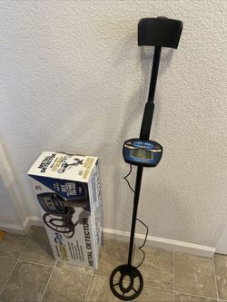 Bounty Hunter Tracker Pro Metal Detector- Tested & Working