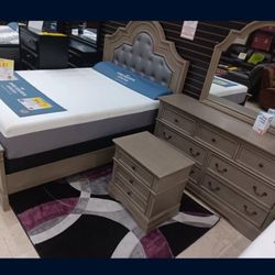*Bedroom Special*---Frisco Stunning Queen Bedroom Sets---Now $1199---Delivery And Financing👍