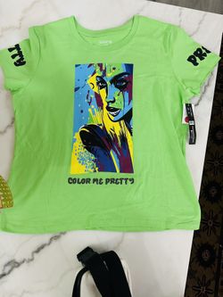 T. Shirt Plus Size: $24