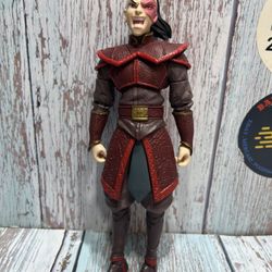 Nickelodeon Avatar The Last Airbender Prince Zuko Fire Daggers Action Figure 7"
