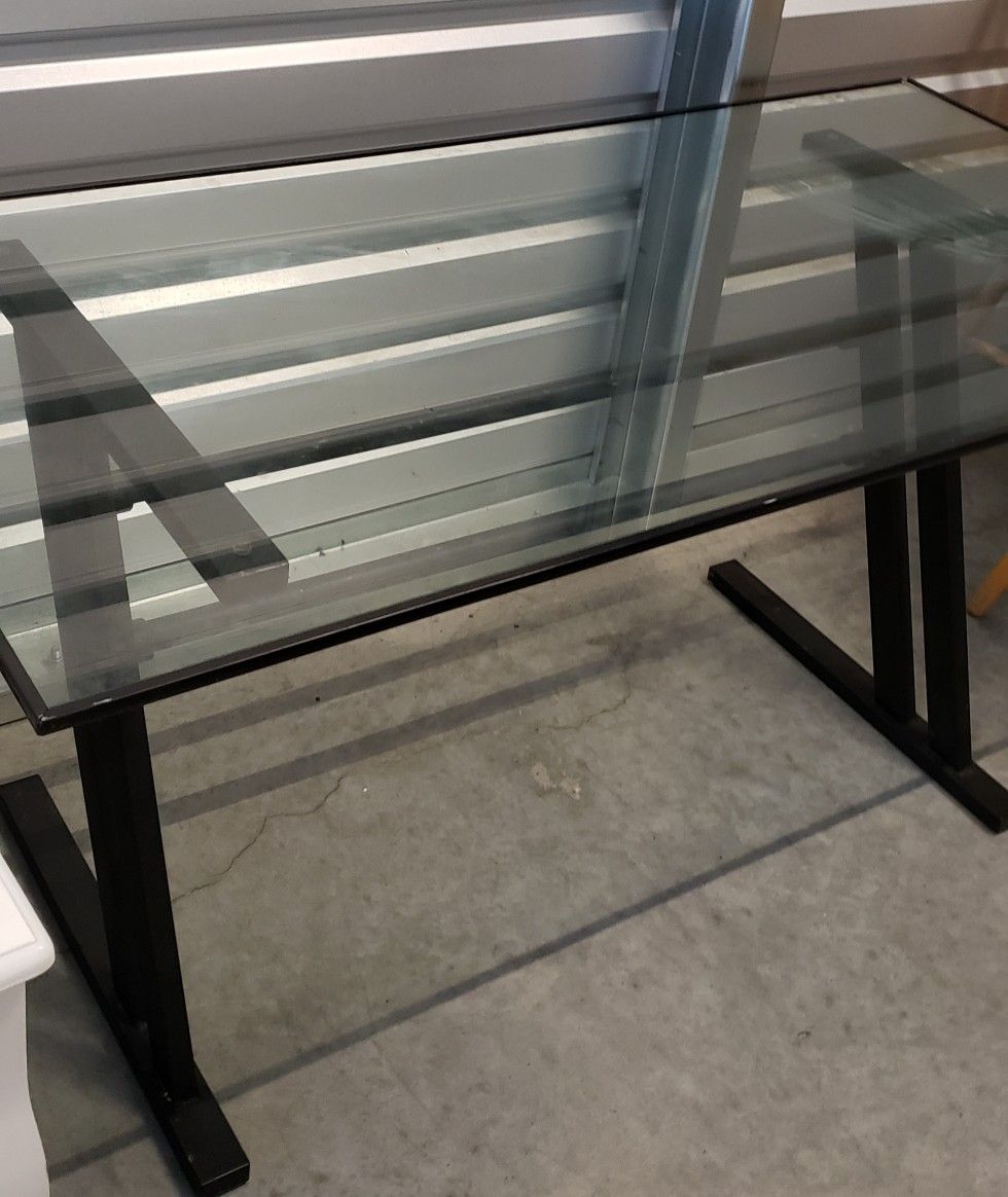 Thick glass office computer desk