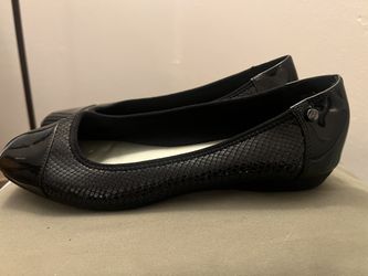 Anne Klein Dressy Black Flats