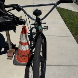 Traffic Bomma 27.5