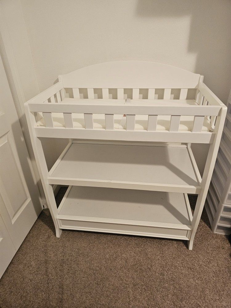 White Changing Table With Pad , Shelf And  Organizer 