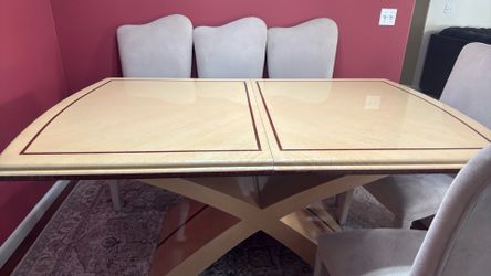 Dining table set very good condition