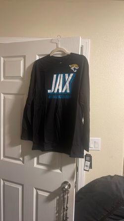Size large majestic, Jacksonville Jaguars T-shirt new.