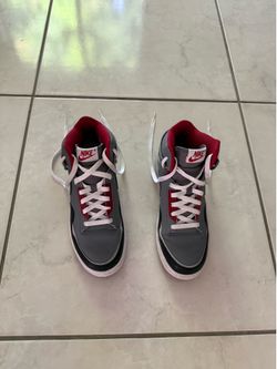 Nike Alphaballer Shoes