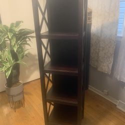 CABINET WITH SHELVES 