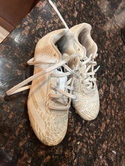 Kids Adidas Cleats Size 4.5